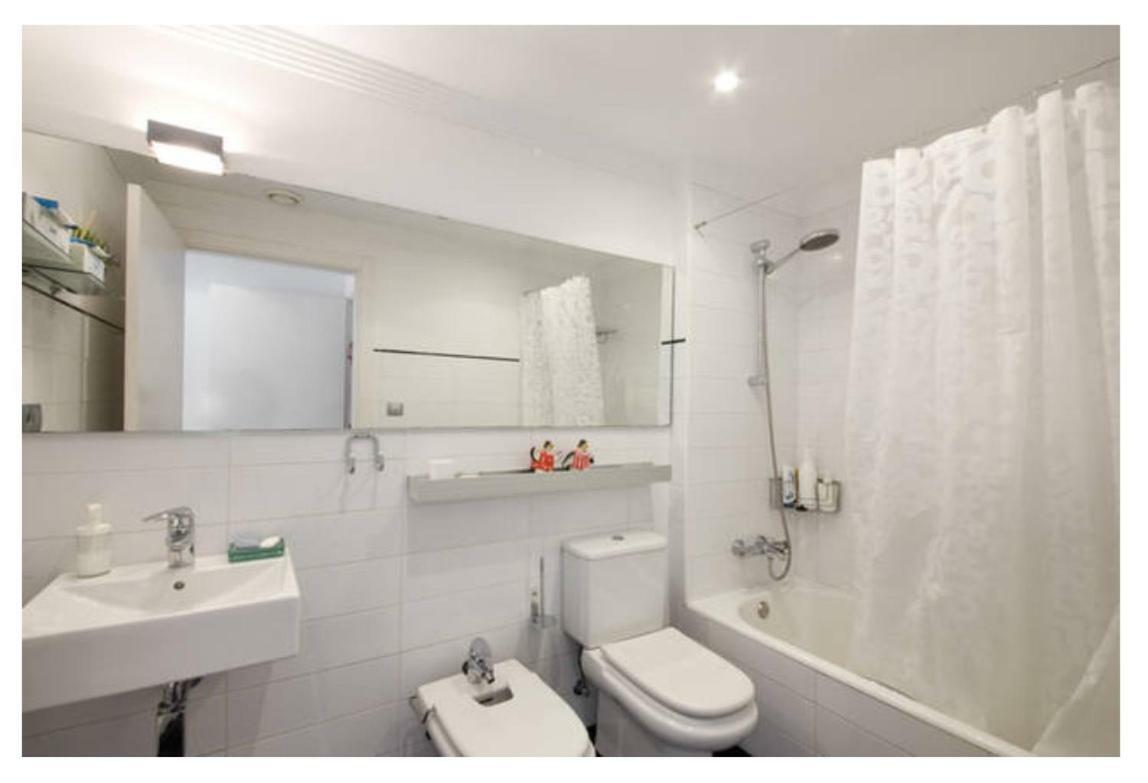 White Cozy Flat In Donostia Apartment San Sebastian Exterior photo