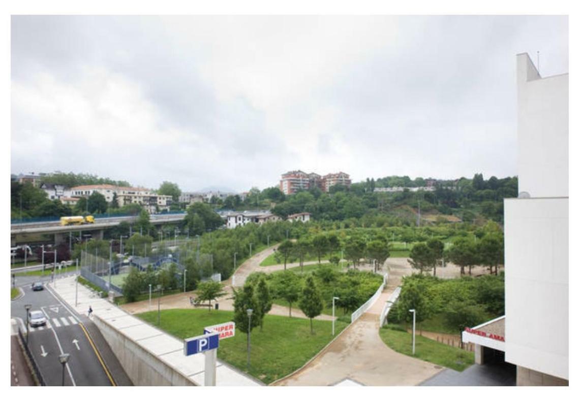 White Cozy Flat In Donostia Apartment San Sebastian Exterior photo